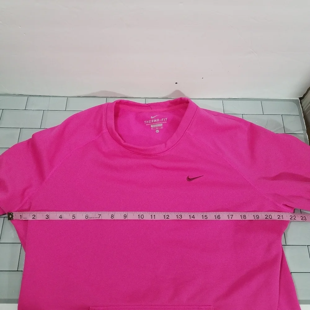 Nike Pink Therma-fit Crew neck XL